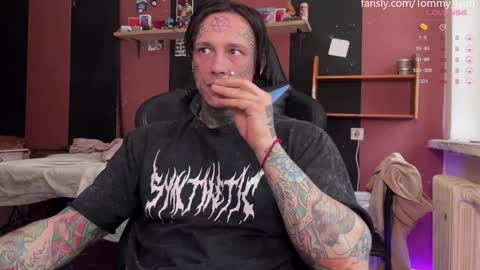 Tommy and Katana online show from 12/15/24, 08:41