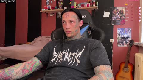 Tommy and Katana online show from 01/01/25, 08:56