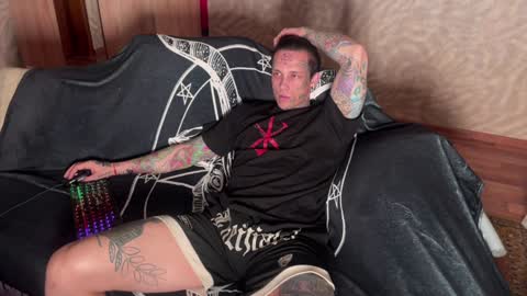 Tommy and Katana online show from 01/30/25, 03:29