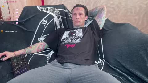 Tommy and Katana online show from 02/09/25, 06:43