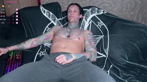 Tommy and Katana online show from 02/11/25, 04:02