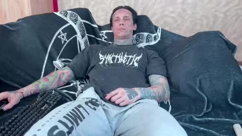 Tommy and Katana online show from 02/21/25, 09:34