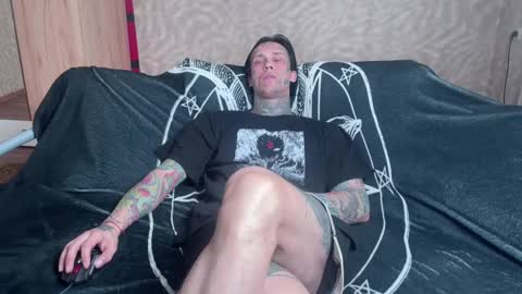 Tommy and Katana online show from 03/05/25, 06:44