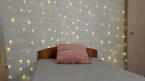 Tommy loves Katie online show from 01/30/25, 10:08