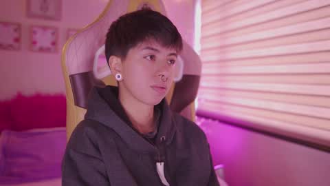 Blue  online show from 02/03/26, 03:17