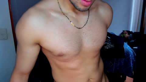 Twitter BreddTommy IG tommy bredd online show from 04/11/26, 04:44