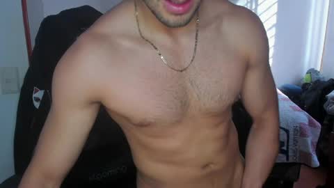 Snapshot of tommy_bred chatting on 04/30/26, 08:57 Twitter BreddTommy IG tommy bredd online show from 04/30/26, 08:57