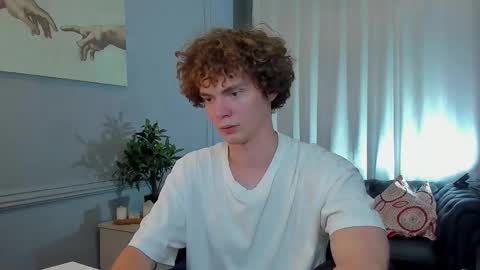 Tommy online show from 09/26/25, 03:16