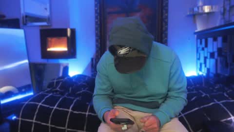 Tommy online show from 01/28/25, 03:04