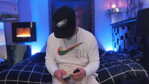 Tommy online show from 01/29/25, 01:49