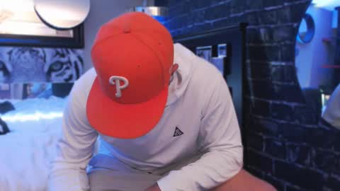 Tommy online show from 09/16/25, 01:12