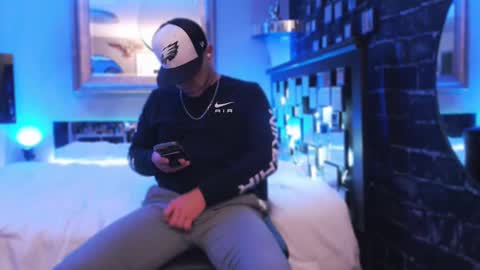 Tommy online show from 11/01/25, 06:04