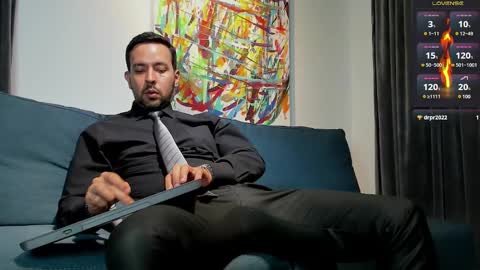 Snapshot of tommy_raym0ndg chatting on 01/08/25, 10:06 tommy_raym0ndg online show from 01/08/25, 10:06