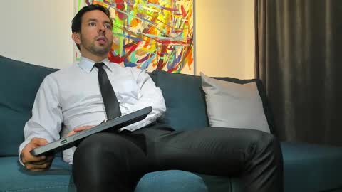 Snapshot of tommy_raym0ndg chatting on 02/07/25, 01:04 tommy_raym0ndg online show from 02/07/25, 01:04