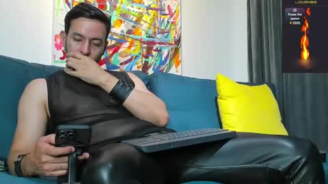 Snapshot of tommy_raym0ndg chatting on 03/08/25, 03:39 tommy_raym0ndg online show from 03/08/25, 03:39