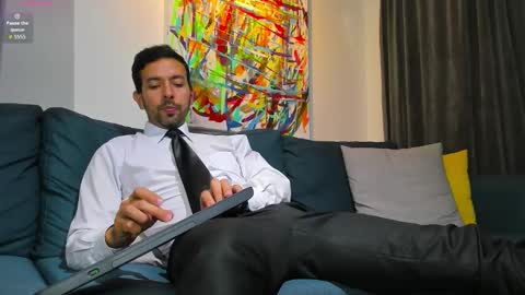 Snapshot of tommy_raym0ndg chatting on 10/10/25, 09:03 tommy_raym0ndg online show from 10/10/25, 09:03