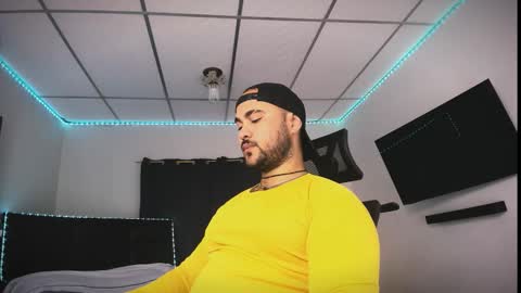 Snapshot of tommy_sccott chatting on 02/11/26, 09:20 tommy_sccott online show from 02/11/26, 09:20