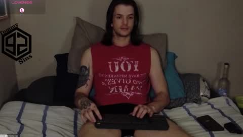 Tommy Sins online show from 10/31/25, 09:38