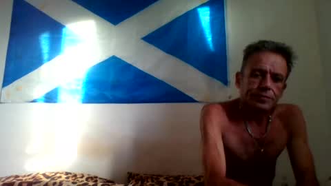 Snapshot of tommyandtomara chatting on 06/25/26, 07:51 tommyandtomara online show from 06/25/26, 07:51