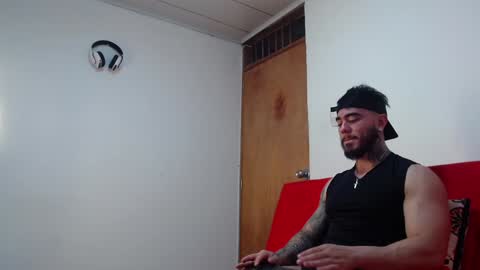 Steven online show from 02/03/25, 06:28