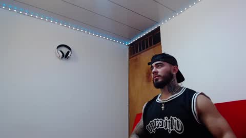 Steven online show from 02/08/25, 12:39