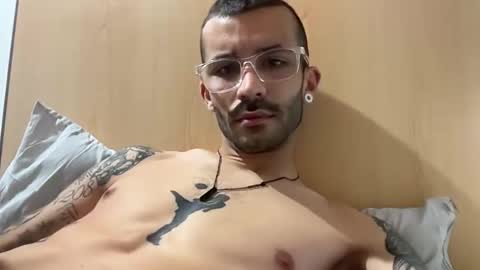 TOMMYDESIREX online show from 04/28/26, 10:48