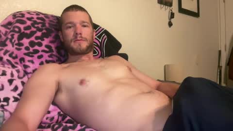 Snapshot of tommygunzsolo chatting on 07/05/26, 04:14 tommygunzsolo online show from 07/05/26, 04:14