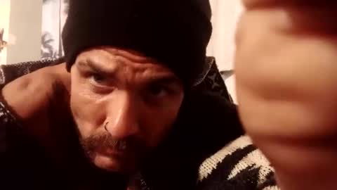 Snapshot of tommykiwistyle chatting on 11/22/25, 09:08 tommykiwistyle online show from 11/22/25, 09:08