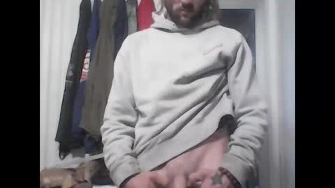 Snapshot of tommykiwistyle chatting on 04/16/26, 11:33 tommykiwistyle online show from 04/16/26, 11:33