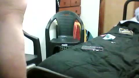 Snapshot of tommyknock271760 chatting on 02/19/26, 07:37 tommyknock271760 online show from 02/19/26, 07:37