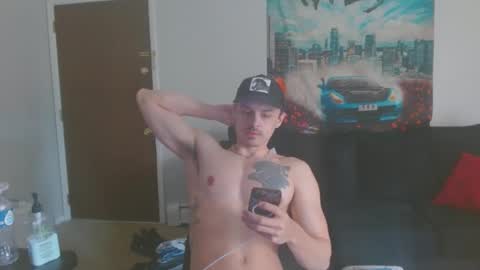 Snapshot of tommystrokes_ chatting on 03/03/25, 06:44 Tommy Strokes online show from 03/03/25, 06:44