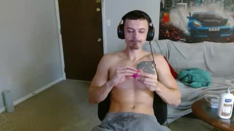 Snapshot of tommystrokes_ chatting on 10/29/25, 03:47 Tommy Strokes online show from 10/29/25, 03:47