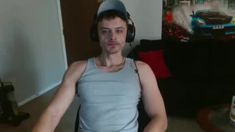 Snapshot of tommystrokes_ chatting on 12/19/25, 08:05 Tommy Strokes online show from 12/19/25, 08:05