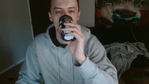 Snapshot of tommystrokes_ chatting on 01/12/26, 08:03 Tommy Strokes online show from 01/12/26, 08:03