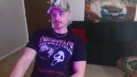 Snapshot of tommystrokes_ chatting on 02/11/26, 02:05 Tommy Strokes online show from 02/11/26, 02:05