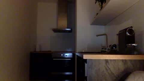 Thomas Fit online show from 03/08/25, 09:08