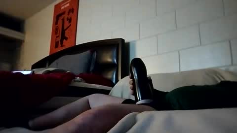 tomthebomb347 online show from 11/30/25, 07:23