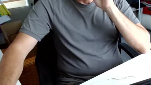 Tom online show from 06/10/26, 11:09