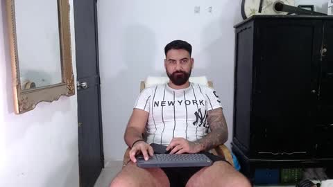 Tomas jhonson online show from 12/31/24, 08:12