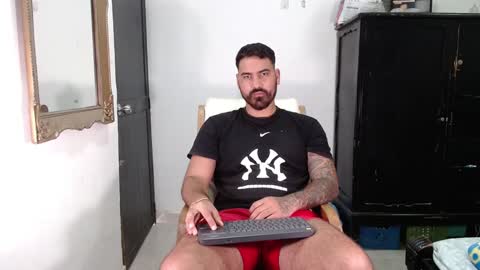 Tomas jhonson online show from 01/27/25, 05:26