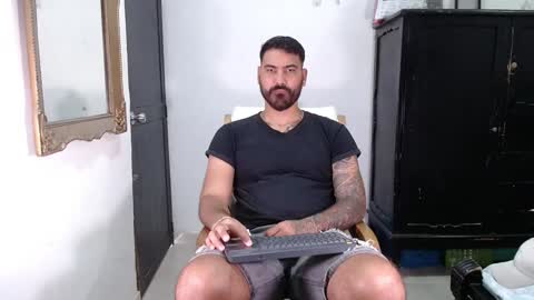 Tomas jhonson online show from 01/29/25, 05:45