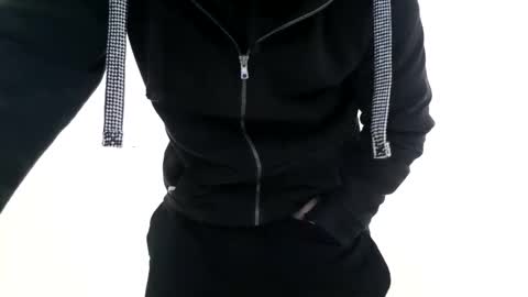 Thomas online show from 04/21/26, 05:39