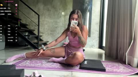 Mary online show from 04/09/26, 06:19