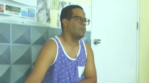 Snapshot of toni2814 chatting on 02/16/26, 02:13 Antonio online show from 02/16/26, 02:13