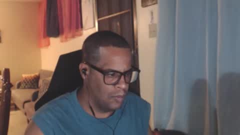 Snapshot of toni2814 chatting on 02/22/26, 02:24 Antonio online show from 02/22/26, 02:24