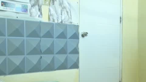 Snapshot of toni2814 chatting on 02/22/26, 02:26 Antonio online show from 02/22/26, 02:26