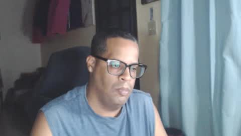 Snapshot of toni2814 chatting on 03/02/26, 02:14 Antonio online show from 03/02/26, 02:14