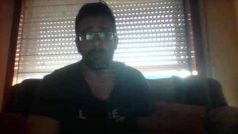 Snapshot of toni640128 chatting on 10/05/25, 05:22 toni640128 online show from 10/05/25, 05:22