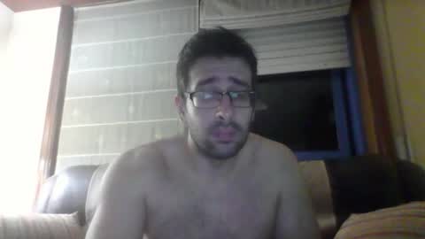 Snapshot of toni640128 chatting on 10/15/25, 12:11 toni640128 online show from 10/15/25, 12:11