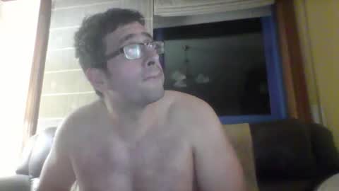 Snapshot of toni640128 chatting on 10/27/25, 01:53 toni640128 online show from 10/27/25, 01:53